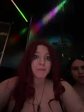 Arlette7 - French kiss in public