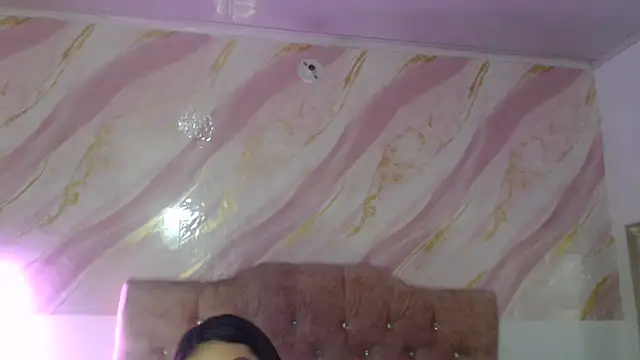 Abril_Squirt