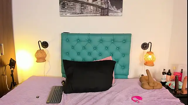 Juliana_13 - ride torso