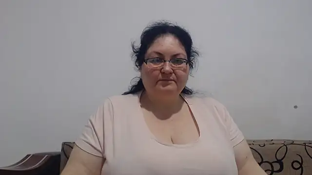 Nykyxo - oil my big ass