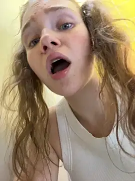 RussianWoman - cameltoy⚡️pussy⚡️closely and slapsLTFOTO