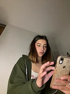 MiaaCute- - Remove panties and spread legs slowly