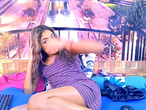 IndianPretty14u2Luv - BUY ME ROESES 🥰🌹