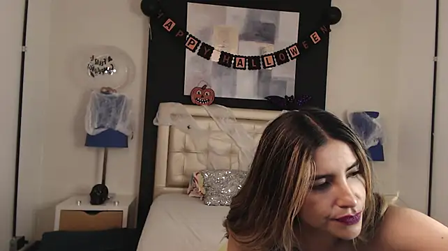 SofyaLane - using my dildo and nipple vibrations