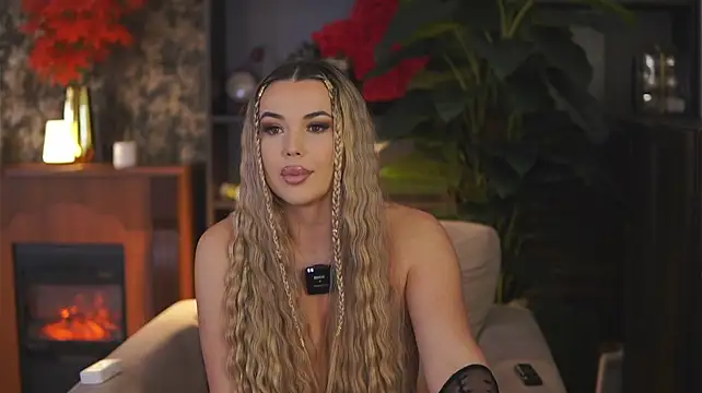 EvaSunderland - The Wetter The Better💦💦