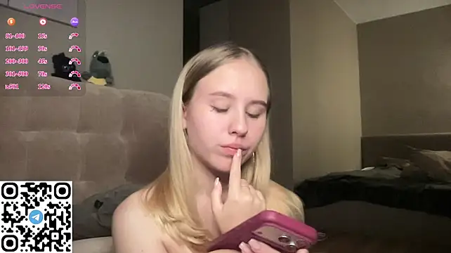 Cindy_softluv_ - dildo in pussy