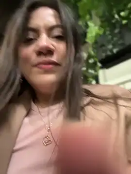 Bella_Pascualina - Show tits in public🍒