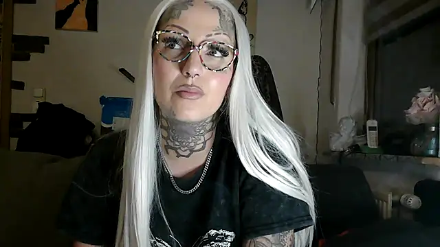 RoxxyInk - 3 videos for last tipper