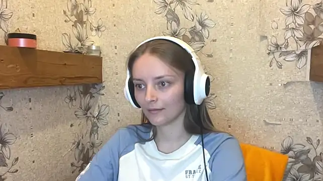 EmyMiu - my hot photo in PM