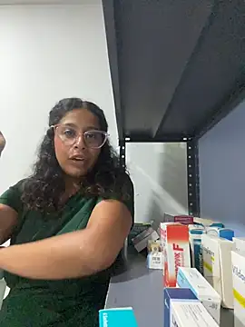 Chloefixxx - GO FOR UR DILDO... WE WANNA BE INTO U