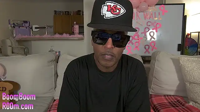 Boomboomr00m - Strap-On Fuck Show 🎟️