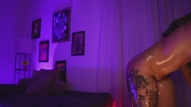 HannahW_ - MAKE ME SQUIRTTTT PLISSS