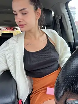 MiraReach - Sit on face 👅👅