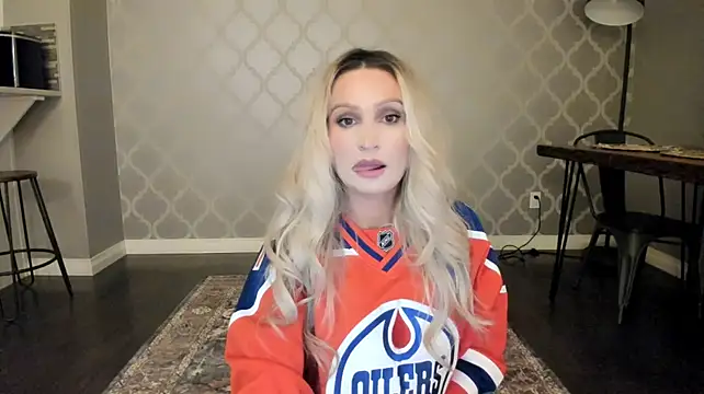 AprilAudrey69 - take the skirt off