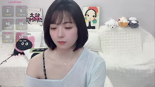 Lucy-8