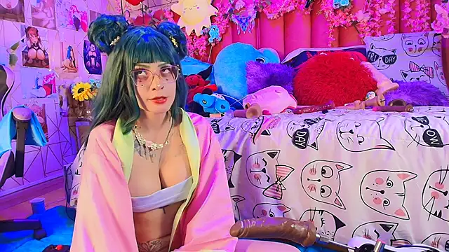 Alicebenett - big dildo anal 40 cm