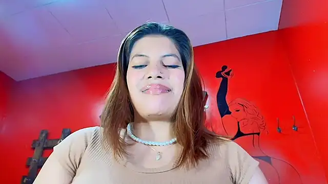 CurvyJulieth - I pinch my nipples