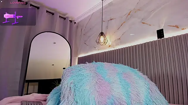 Valentina_lux