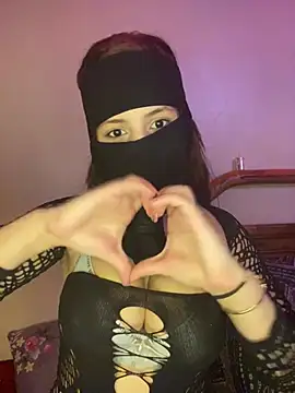 Dina05 - نيك بالقضيب الاصطناعي