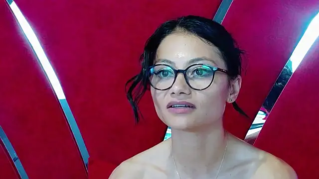 MayaLeey - Last tipper gets 5 min of lush control