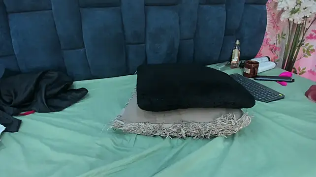 Melody_Megann - twerking