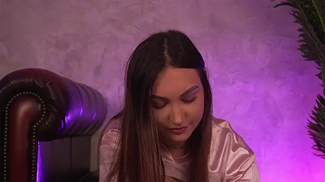 ValentinaMonroee - make my kitty wett + 5 min toy controll