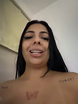 Xoxo_sol - milk in pussy