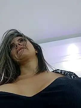 Cristinarichy - Show pussy