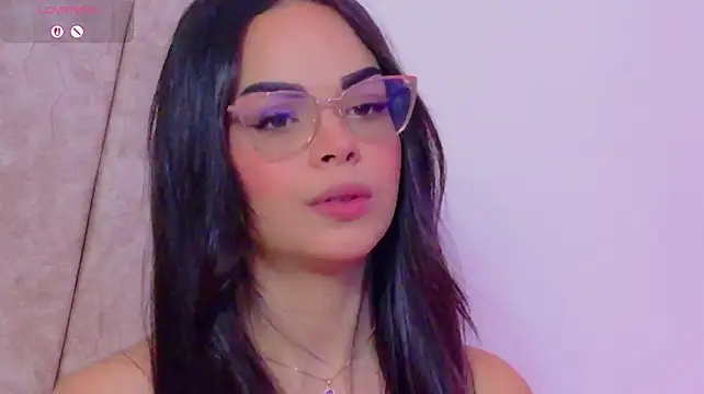 Maddie_Evanss - Bouncing cheeks 💥