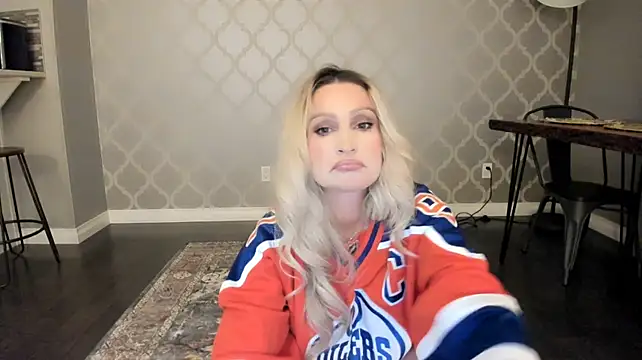 AprilAudrey69 - take the skirt off
