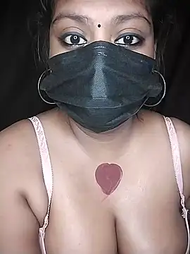 Tamil_Kanmani - Full nude in live for 3 mins