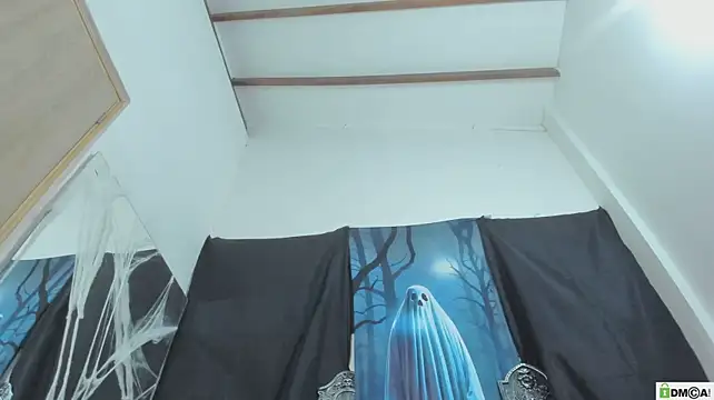 Krystal_rosse - Suck nipples