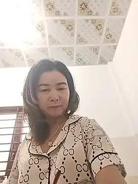 Sexy-ladyboobs20
