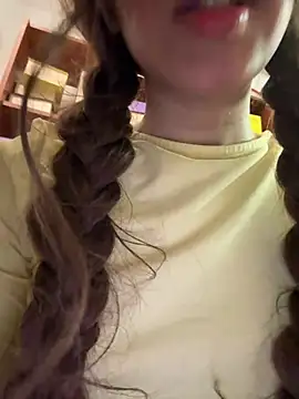 Nunibuu - Sucking harder nipples shh 📚