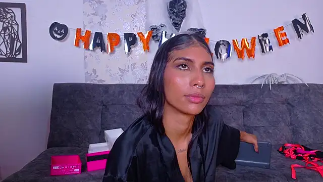 Taty_miller - I FUCK MY PUSSY IN DOGGY