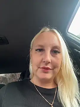 MerlinDave - Finger pussy/naked✌️🥵😋