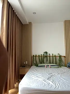 _CurlySue_ - 😈spank my ass hard 😈