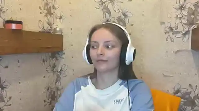 EmyMiu - my hot photo in PM