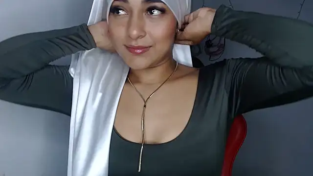 CelestSkyy - cucumber in my ass!!