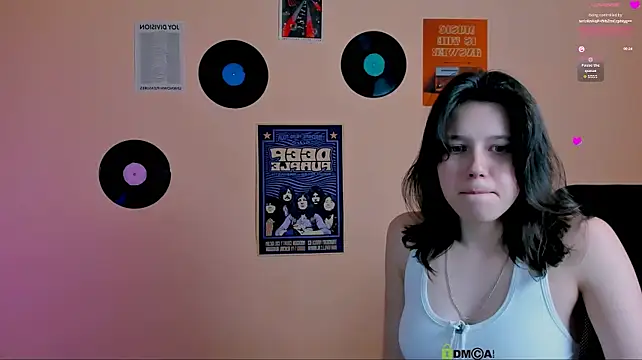 Aria_wild_ - lick a nipple
