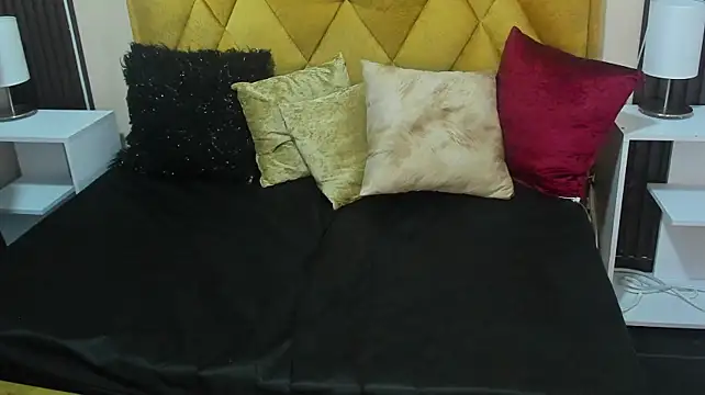 MayaMalik_ - your cum on my boobs