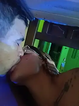 Oldgoesyoung1_ - Kissing and suck My tits