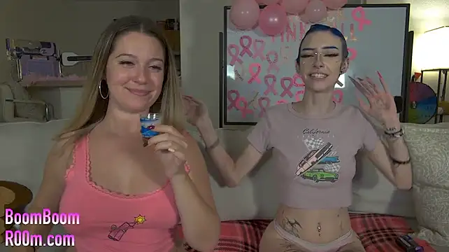 Boomboomr00m - Strap-On Fuck Show 🎟️