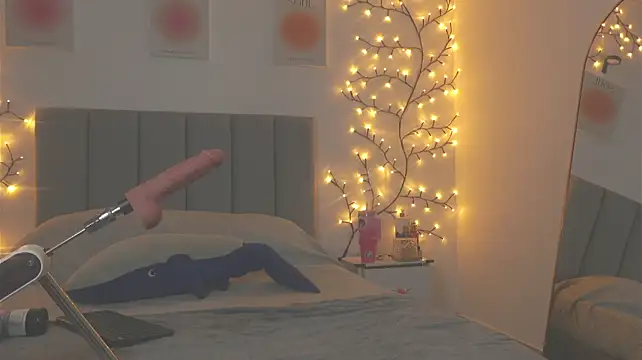 Gaiasoffia - build my torso + big bum