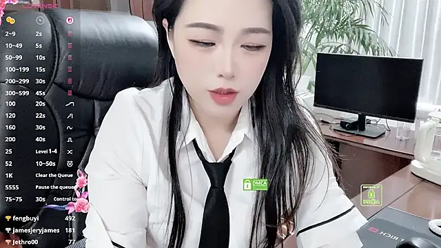Kaixin-Luckygirl - Take off panties脱内裤