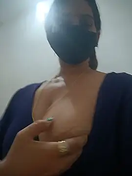 Risky_women - Full nude hot 🔥