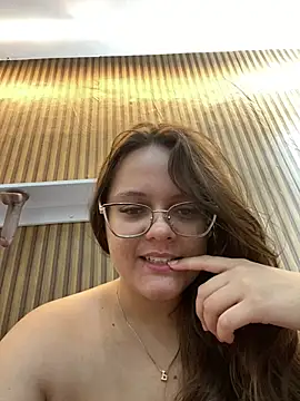 Laryssinha_69 - Lush alto e boquete