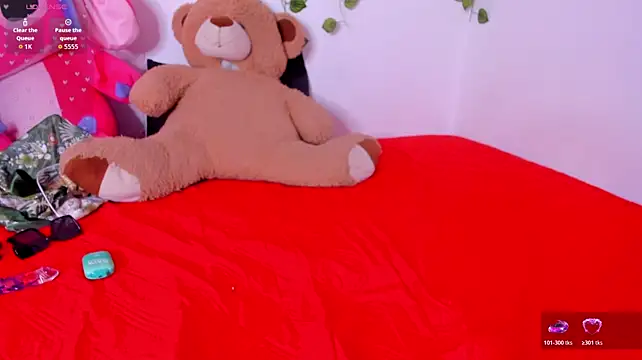 AphroditeSweett - FINGERS IN MY PUSSY