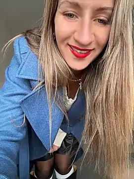 EvvaMur - big and juicy squirt