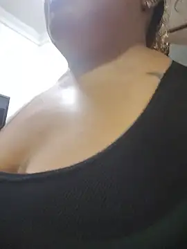 CurvyHeat - From ass to mouth